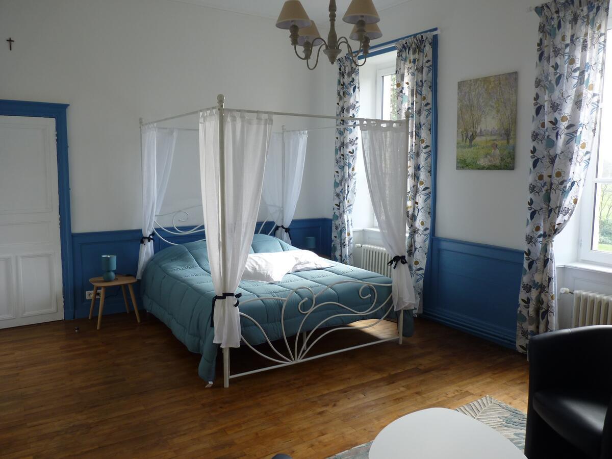 Bed and Breakfast Chateau De Craon Comblessac Экстерьер фото